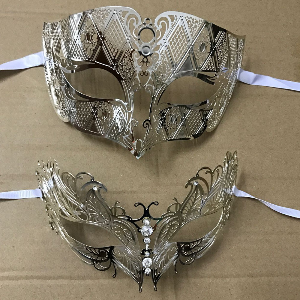 Luxury Silver Men Women Lovers - Black Face Mask Pack recensione e prezzo