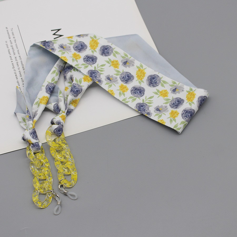 Bohemia Print Silk Scarf Glass - Mask Chain Holder recensione e prezzo